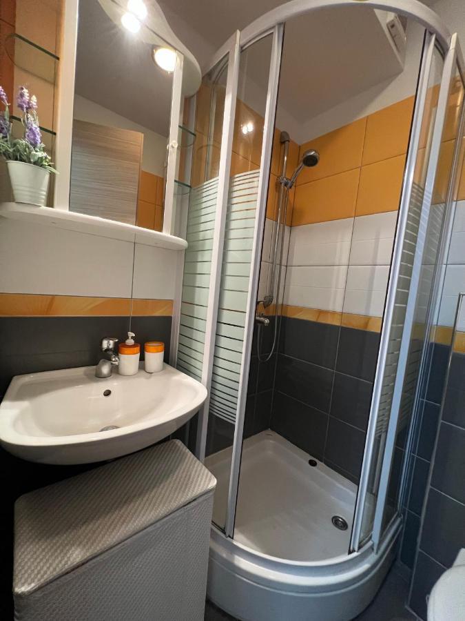 Apartman Center Оміш Екстер'єр фото